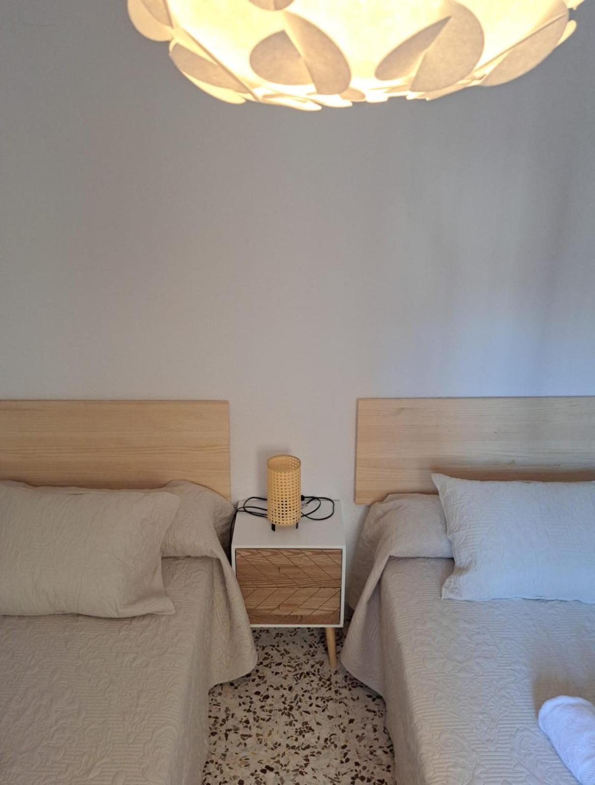 Alhondiga 16 Apartamentos Baza Esterno foto